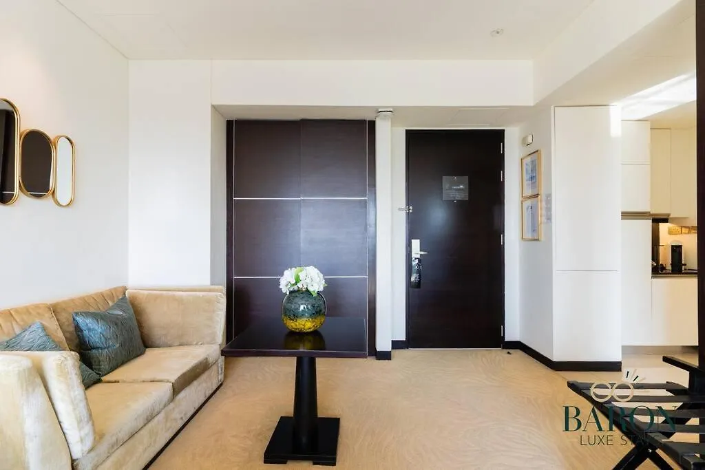 Amazing Studio, Address Marina. Dubai United Arab Emirates