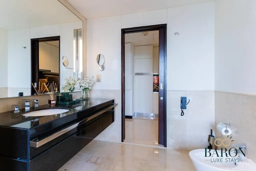 Amazing Studio, Address Marina. Dubai Apartment